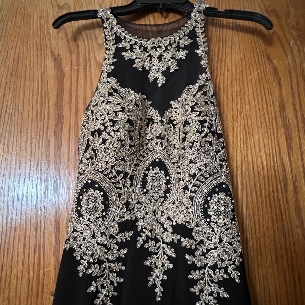 Prom Dress - Picture 4 of 6